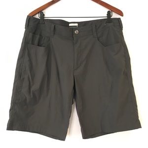 Marmot Dark Grey Men's Active Shorts Nylon Size 36 XL